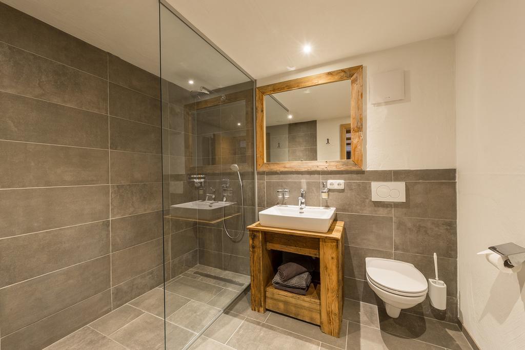 Bauernlodge Alpin Appartements Хёфен Экстерьер фото