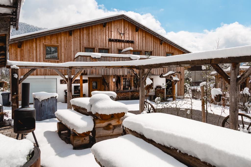 Bauernlodge Alpin Appartements Хёфен Экстерьер фото